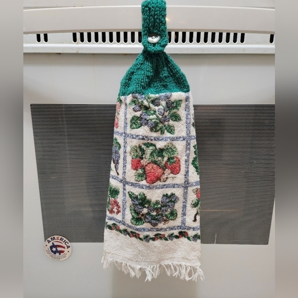 Hand Crafted handmade  green crochet top kitchen dish towels strawberry rustic - Picture 8 of 16
